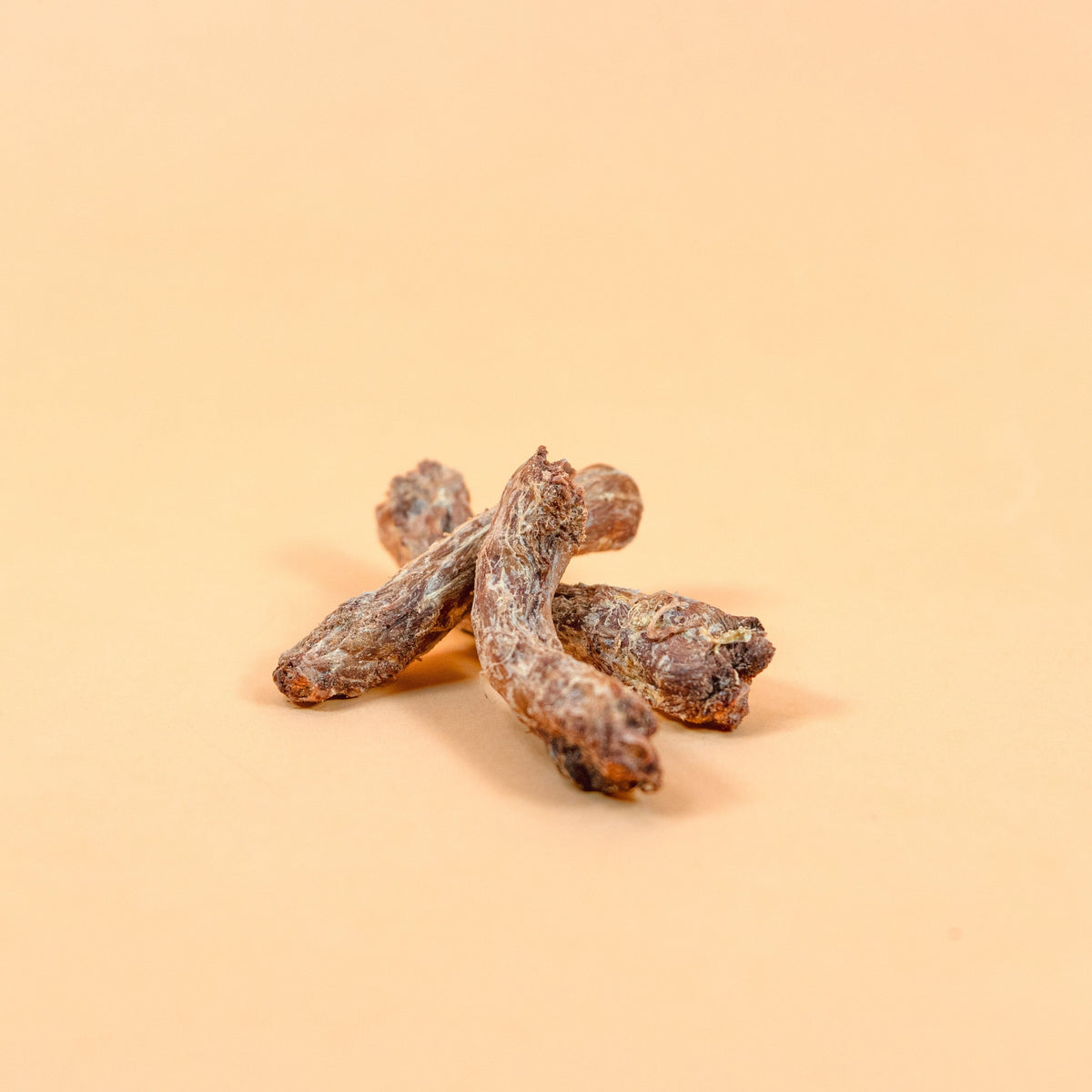 Waita Freeze Dried Pigeon Neck 50g treats close-up